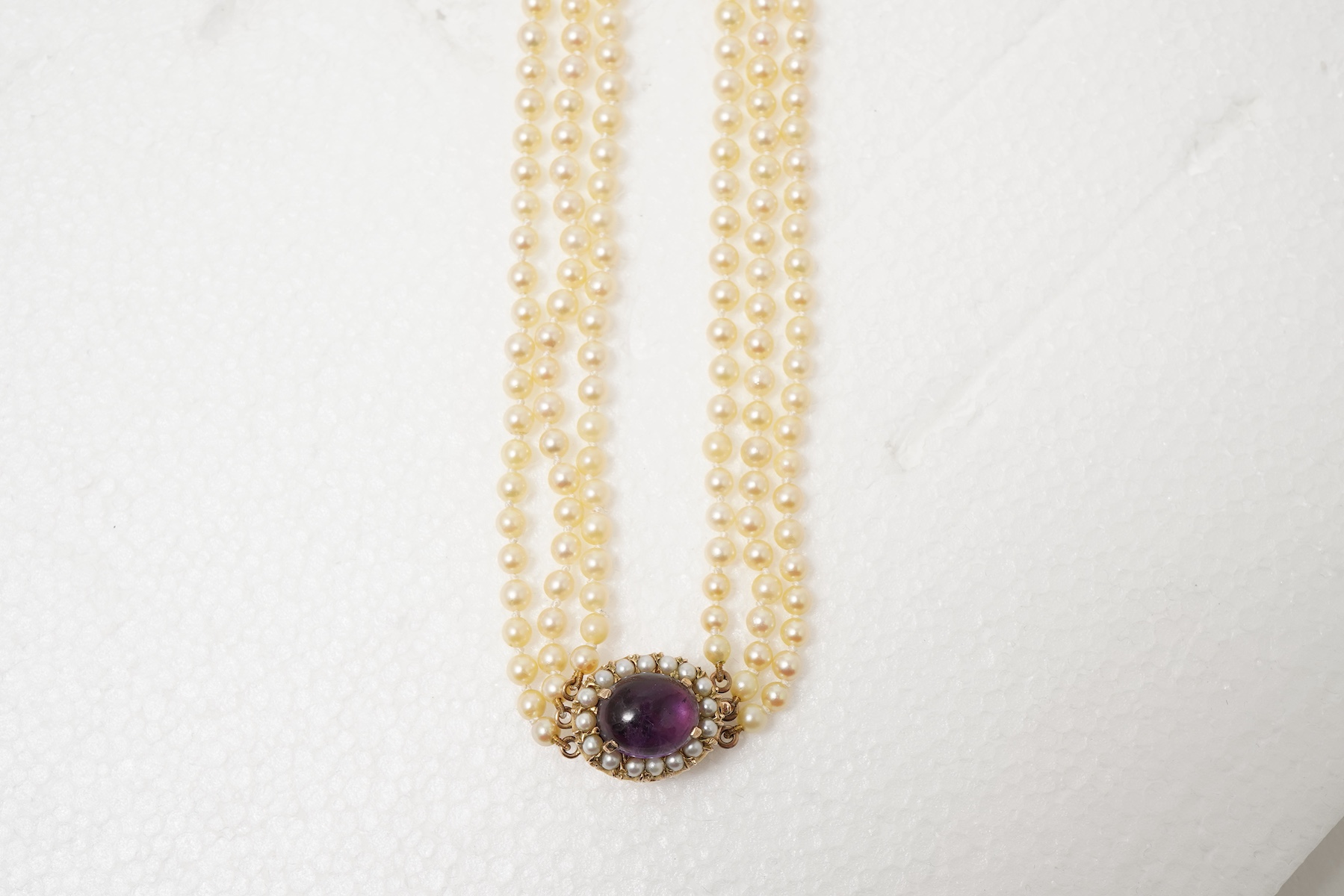 An amethyst and cultured pearl necklace